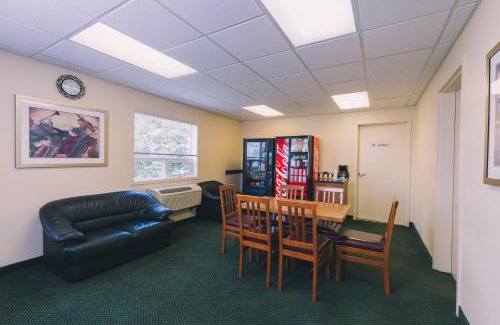Valleyview Hotel | Western Valley Inn