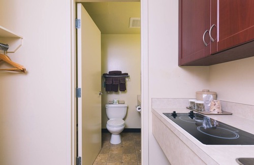 Valleyview Hotel | Western Valley Inn