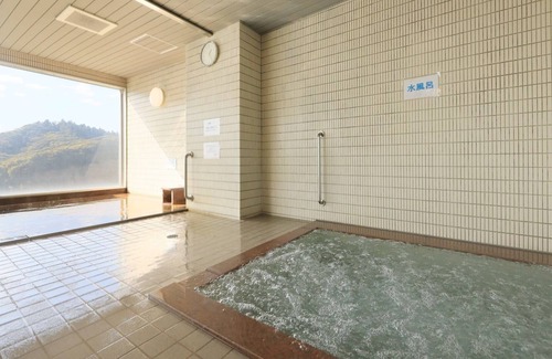 Katsuura House | Westernstyle room with twin 2 sofa beds with l / Katsuura Chiba