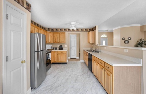 Westfield House | Westfield 4BR: Fun Games, Outdoors, Near Sites
