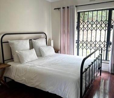 Greater Johannesburg Metropolitan Area House | Westgate guesthouse