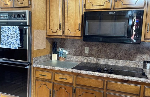 Amarillo Apartment | Westgate Retreat Perfectly Located off I-40