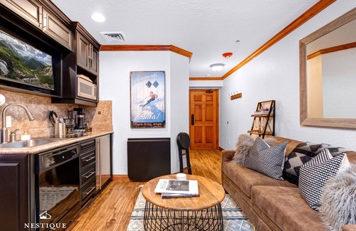 Park City Condo | Westgate | Ski-In/Ski-Out Deluxe Mountain Suite at Canyons Village | A Nestique Property
