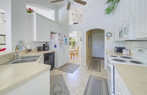 Pine Valley Villa | Weston's Water Watch, full refund*, heated pool, sleeps 6
