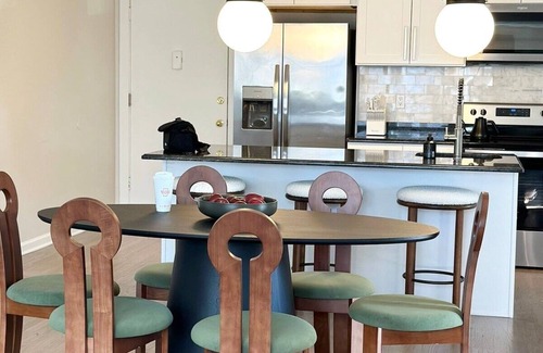 West New Haven Apartment | Westville Haven|Modern2BR|Near Yale|Onsite Parking
