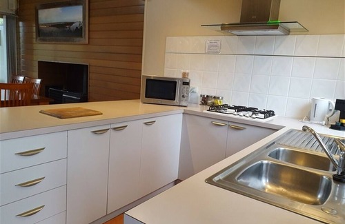 Forge Creek Apartment | Westwind - 1 Nt(waterfront)