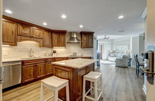 Gulf Pines Condo | WESTWINDS 2BR GULF FRONT W/GOLF CART