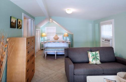 Historic Seaport House | Westwinds Inn