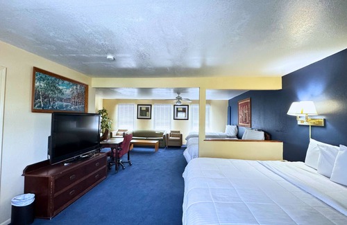 Fulton Hotel | Westwoods Motel