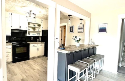 Lakeview House | Wet Feet Retreat-Indian Lake, Ohio