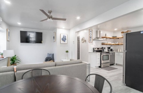 Hershey House | WeWelcome You to Casa Hershey!