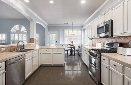 Pflugerville House | WeWelcome you to our Pflugerville Getaway w/Pool!