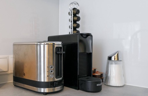 Funfhaus Apartment | WF-Apartment near Westbahnhof Top 6