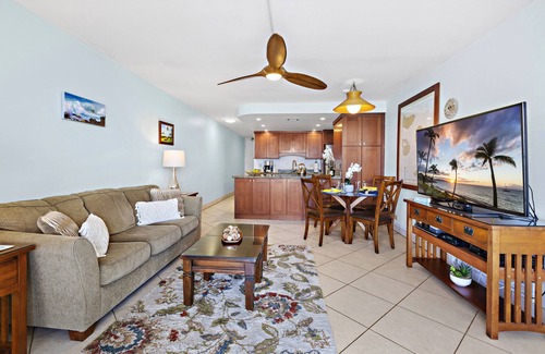 Kahana Condo | Whale Tales & Ocean trails , views you'll love