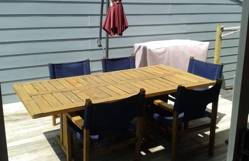 Whangamata House | Whangamata Bach - handy to beach and shops