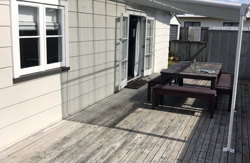 Whangamata House | Whangamata Beach Cottage!