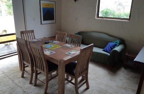Russell House | Wharepekapeka - Russell Holiday Home