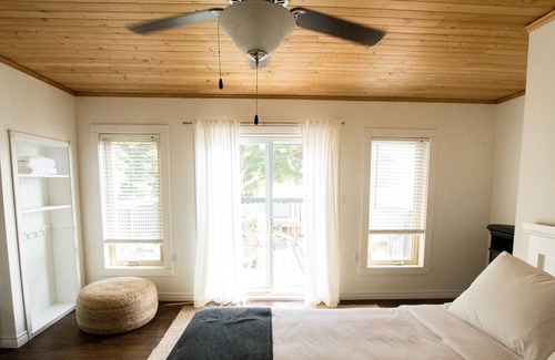 Wellington House | Wharf House at The Lakeside Inn
