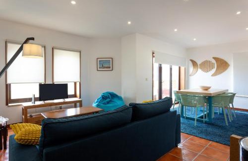 Vagos Apartment | WHAT a fish