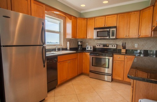 Treasure Island Condo | What a View! Low Rates! 5-STAR! Waterfront, 2BR, private balcony, walk to Beach!