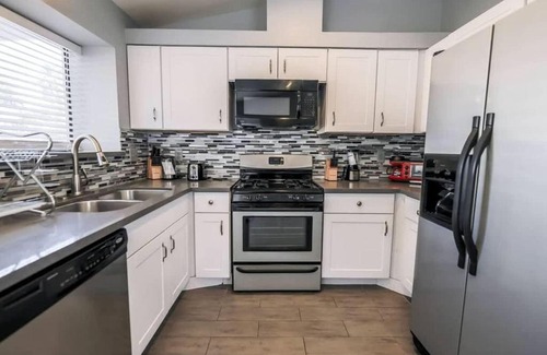 Paradise Valley Villa | What you need A Hidden Gem in the Heart of Vegas