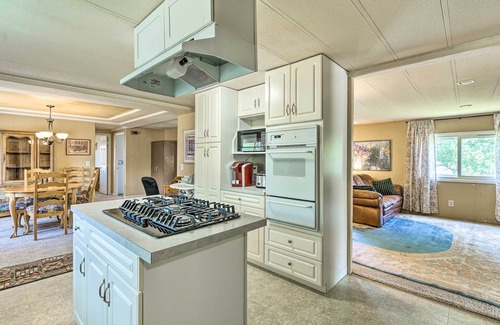 Wheatland House | Wheatland Wyoming 3 bed, 2 bath Rec.and Relaxation