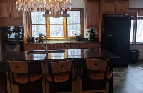 Minnetonka House | Where City Meets Tranquility