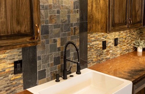 Baker City Apartment | Where Modern Industrial and History Collide