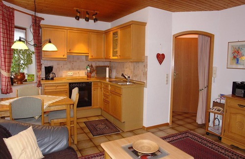 Seelbach Apartment | Whg. 3 Puppenstübchen, 50qm, 1 Schlafraum, 1 Wohn-/Schlafraum, WC und Dusche und Bad