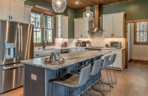 My Mountain Cabin | Whiskey Hollow Lodge - Mountain Views | Outdoor Living | Hot Tub