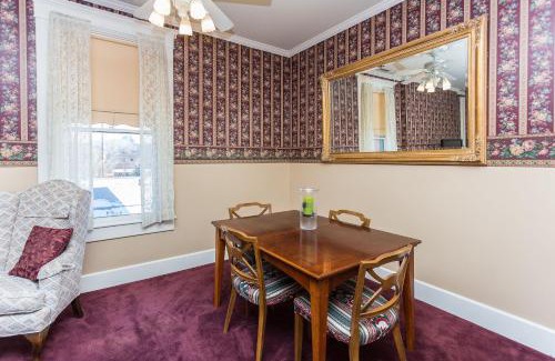 Prescott Apartment | Whiskey Row Penthouse
