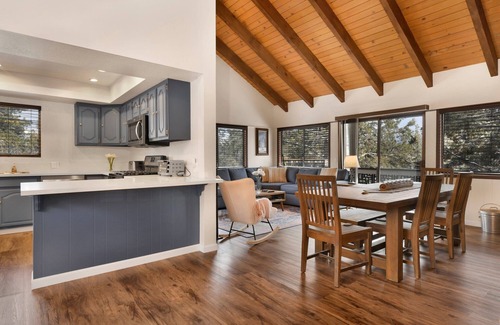 Whispering Forest Cabin | Whispering Forest Chalet #2169