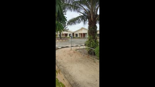 Morogbo Cabin | Whispering Palms Resort