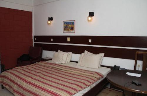 Morogbo Cabin | Whispering Palms Resort