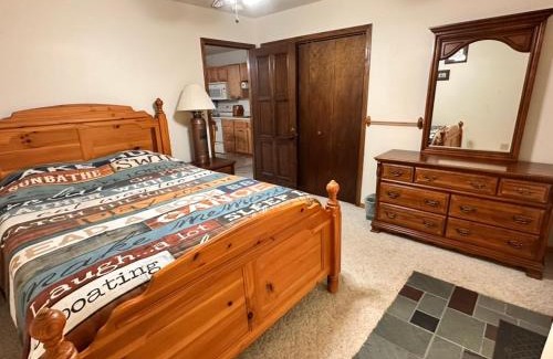 Auburn Cabin | Whispering Pines Auburn