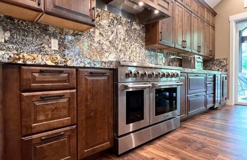 Lakeside House | Whispering Pines Forest Get Away