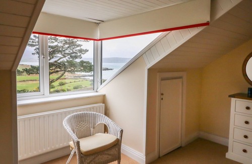 Ahakista Cottage | Whispering Pines