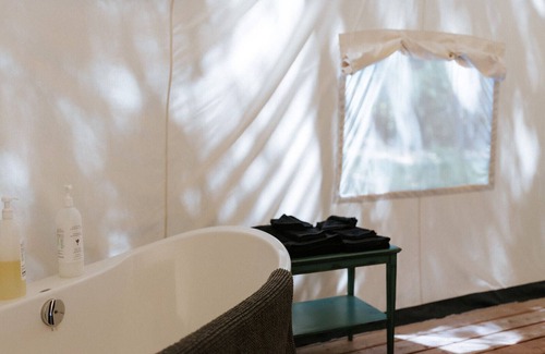Grafton Resort | Whispering Springs Wilderness Retreat