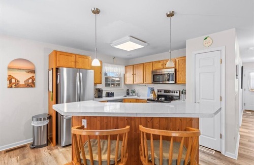 Chincoteague House | Whispering Pines on Chincoteague - Dog Friendly!