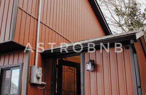 Stone Mills Cottage | Whispering Water's Retreat Hot Tub Kayak BBQ