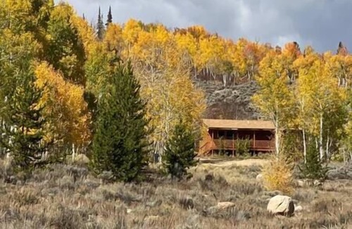 Walden House | Whistle Pig Retreat @ 22 West