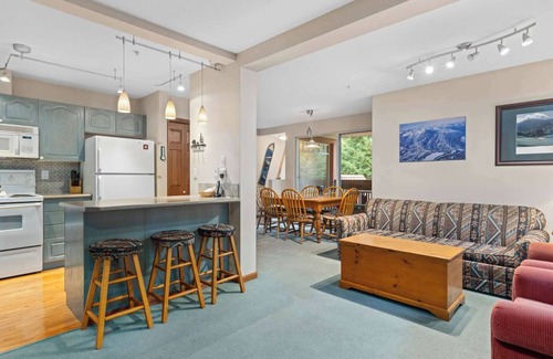 Whistler Cay Heights Condo | Whistler - Stoney Creek - Sunpath - SP24