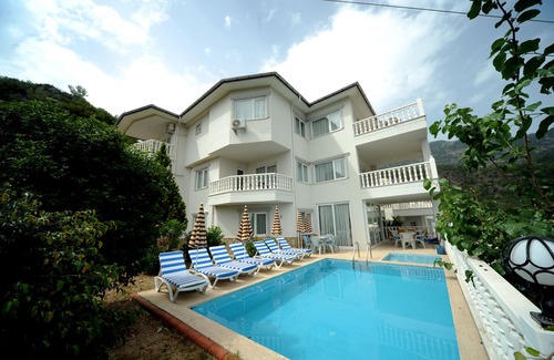 Alanya Villa | whit villa 1 9+2