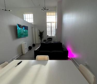 Downtown Baltimore Apartment | White Baltimore Condo