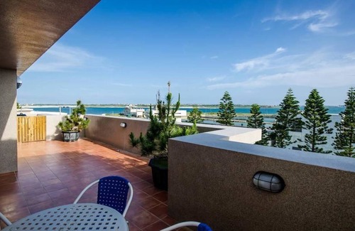 Baisha Bed & Breakfast | White Bay B&B