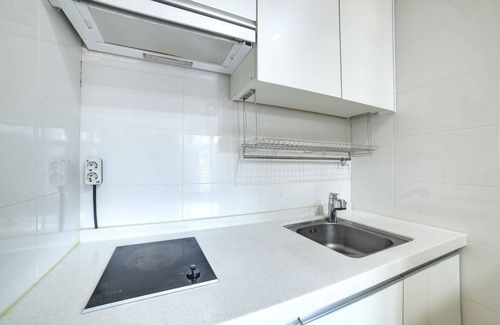 Bongpyeong House | White Cabin
