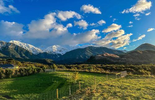 Hapuku House | White Caps Kaikoura Farmstay