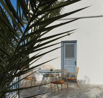Leros House | White Cat