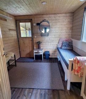 Inari Ski Chalet | White Creek Wilderness Cottage