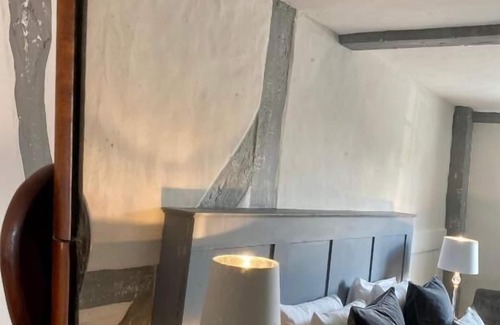Dorchester-on-Thames Hotel | White Hart Hotel